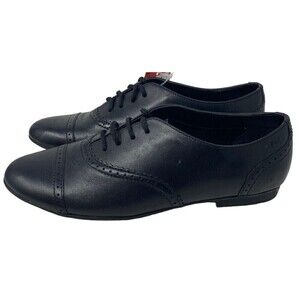 Clarks Lace Up Semi-Brogue Shoes Girls Size US 2.5M EU 34 NEW